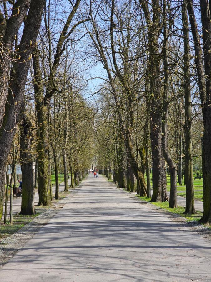 Apartament Central Park Kielce Exterior foto
